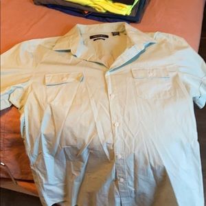Short sleeve dress shirt